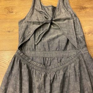 Gap open back summer dress